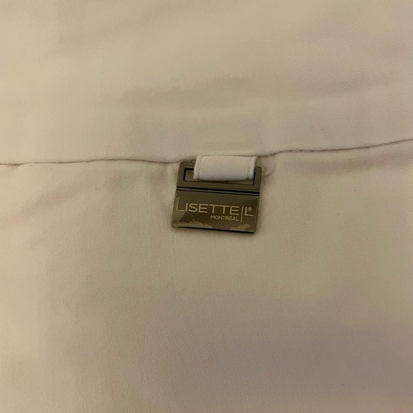 Lisset - Picture 4 of 5